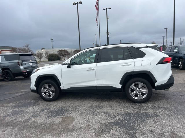 2023 Toyota RAV4 XLE