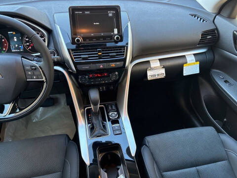 2026 Mitsubishi Eclipse Cross SE