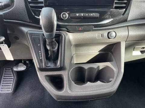 2023 Ford Transit 350 XLT