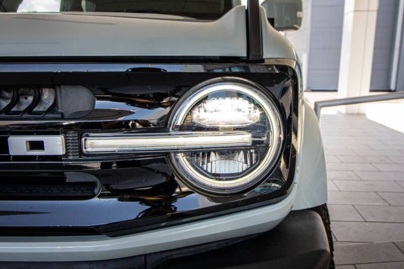 2023 Ford Bronco Outer Banks