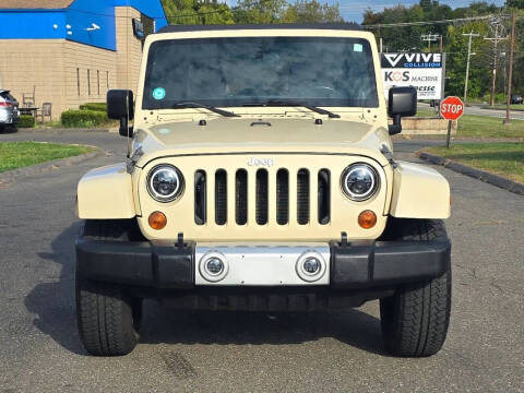 2011 Jeep Wrangler Unlimited Sahara