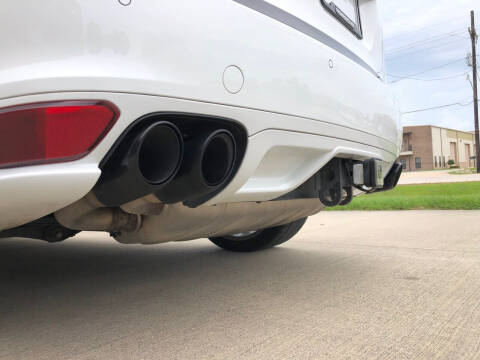 2013 Porsche Cayenne GTS