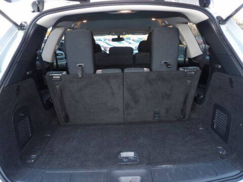 2020 Nissan Pathfinder SV