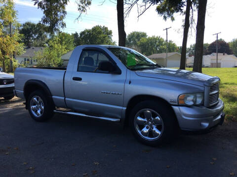 2003 Dodge Ram Pickup 1500 for sale at Antique Motors in Plymouth IN