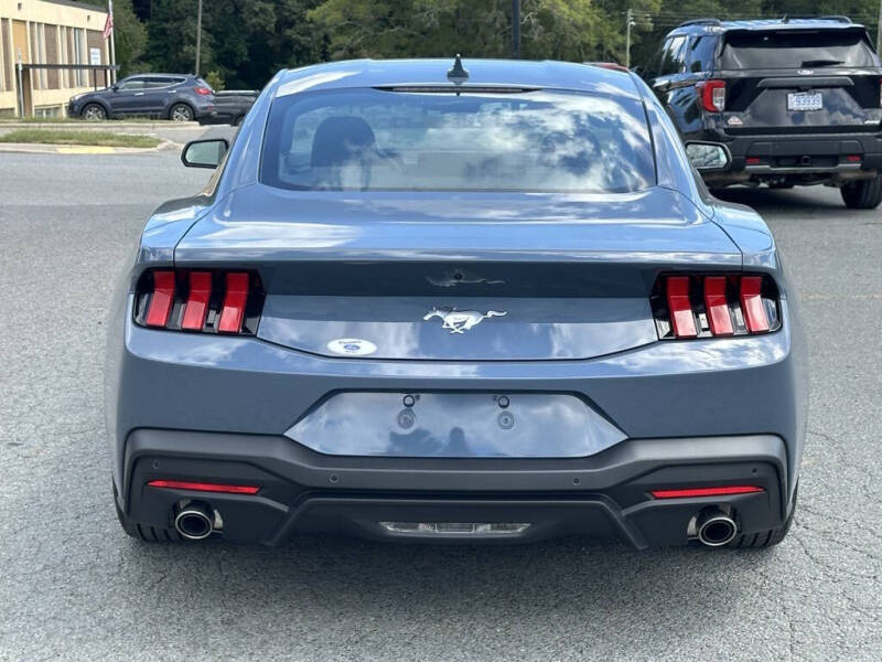 2025 Ford Mustang EcoBoost