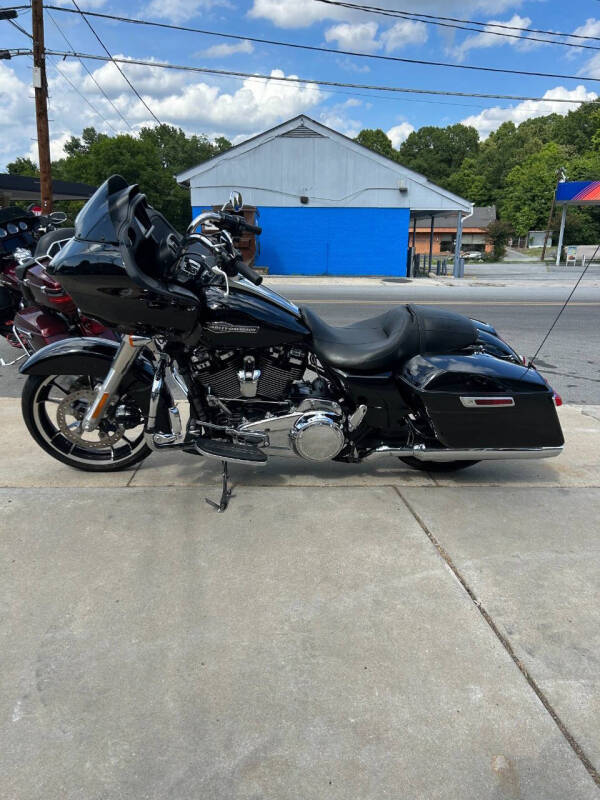 2021 Harley-Davidson Road Glide FLTRX