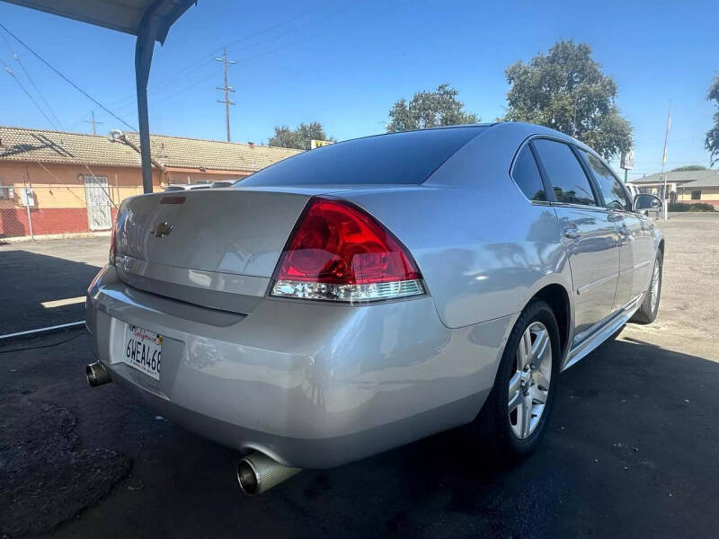 2012 Chevrolet Impala 2FL photo 3