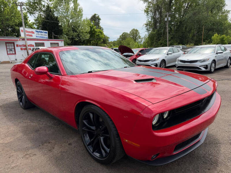 2016 Dodge Challenger SXT