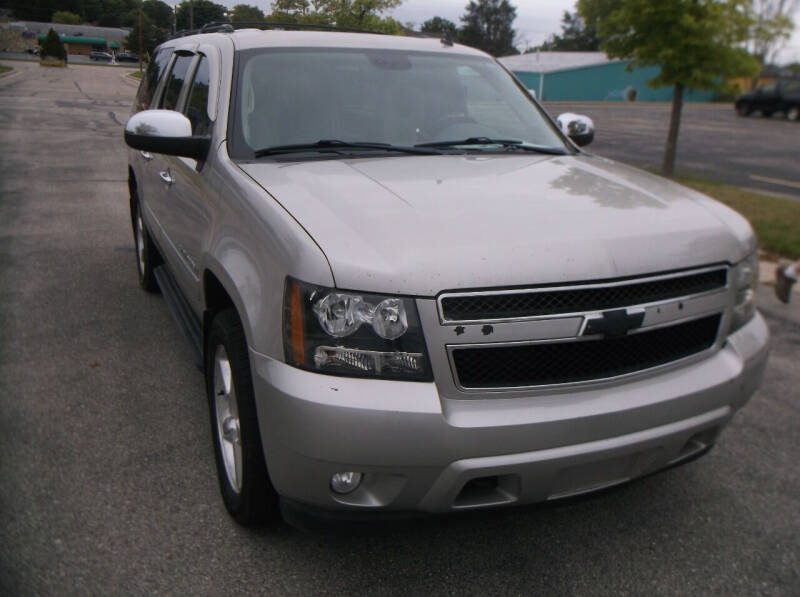 2009 Chevrolet Suburban for sale at B.A.M. Motors LLC in Waukesha WI