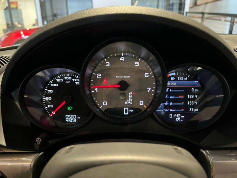 2024 Porsche 718 Boxster S