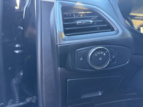 2017 Ford Edge SE