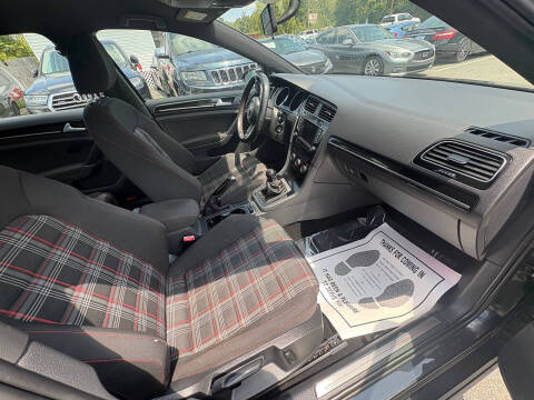 2015 Volkswagen Golf GTI S