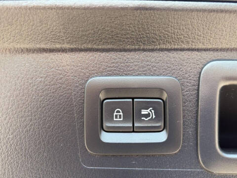 2025 Mazda CX-50 2.5 S Preferred