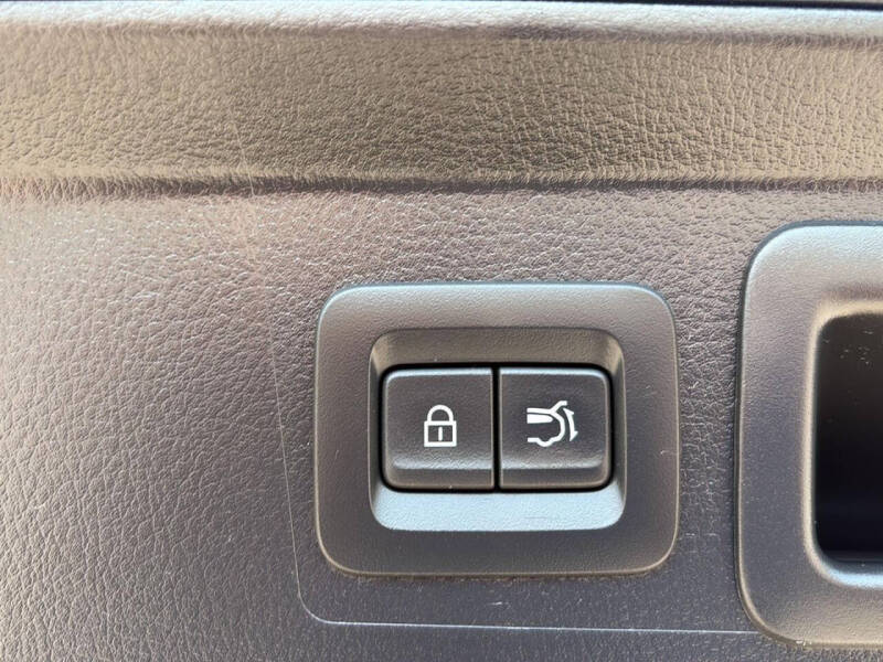 2025 Mazda CX-50 2.5 S Preferred