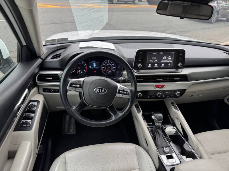 2020 Kia Telluride S