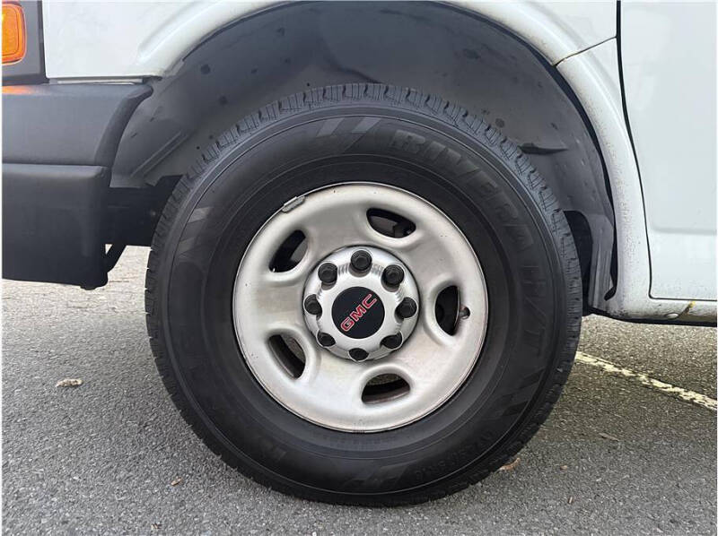 2019 GMC Savana 3500