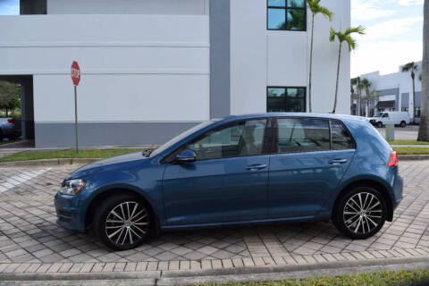 2015 Volkswagen Golf TDI SE