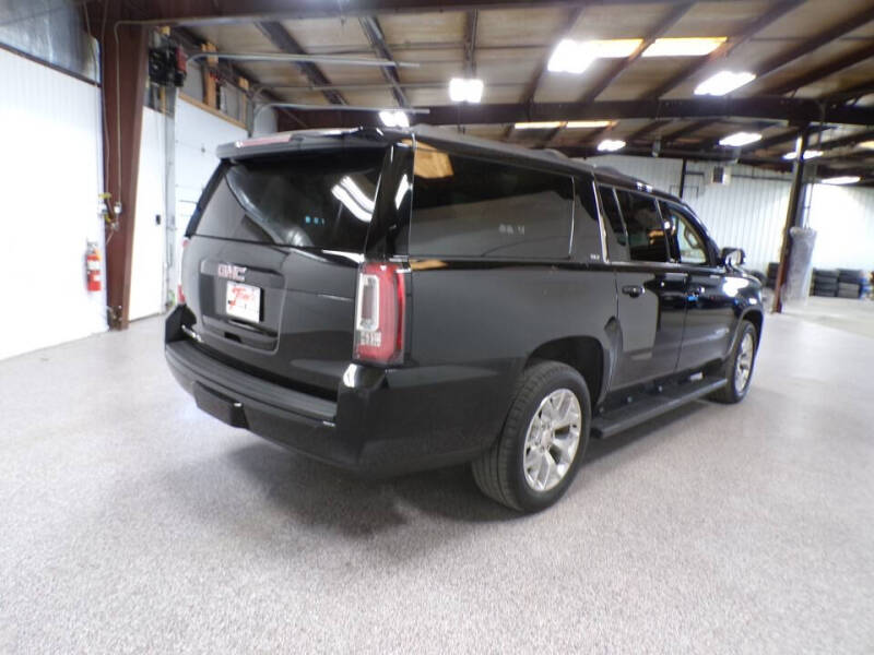 2020 GMC Yukon XL SLT