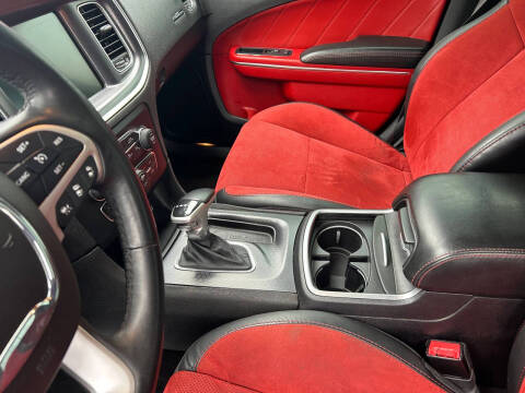 2015 Dodge Charger R/T Road and Track