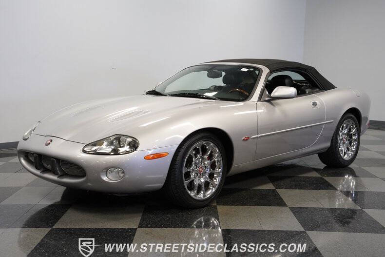 2001 Jaguar XKR