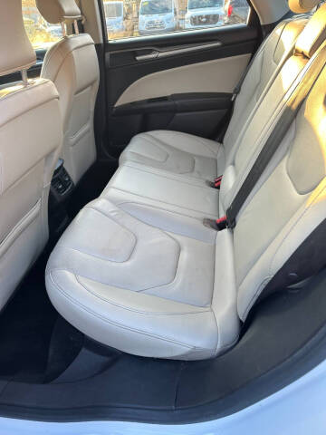 2016 Ford Fusion Titanium