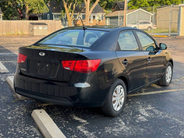 2011 Kia Forte for sale at Autolink in Kansas City, KS