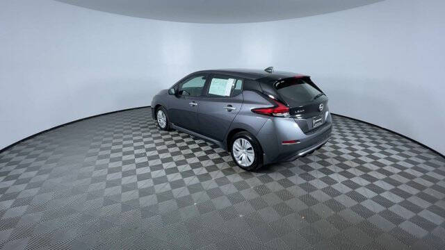 2025 Nissan LEAF S