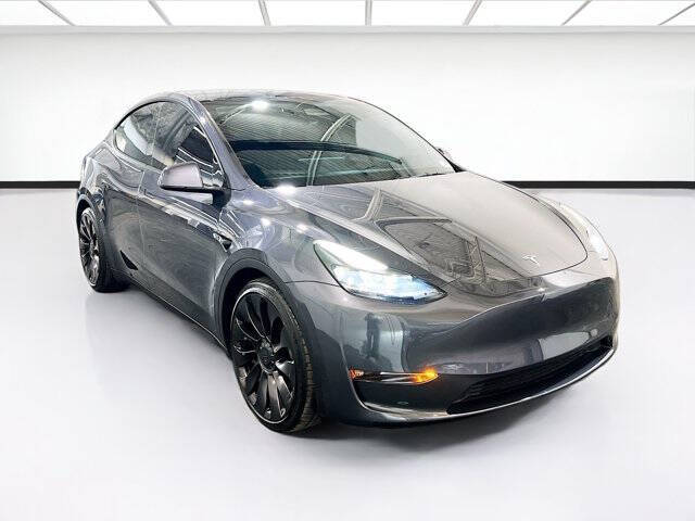 2023 Tesla Model Y Performance