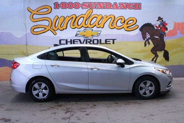 2017 Chevrolet Cruze LS Auto
