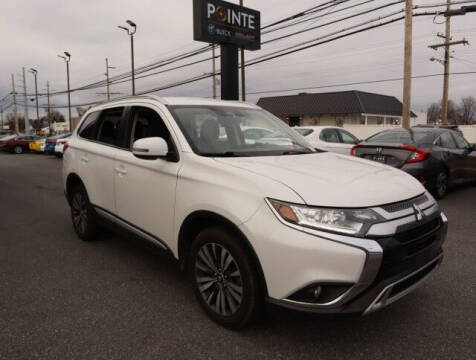 2020 Mitsubishi Outlander for sale at Pointe Buick Gmc in Carneys Point NJ
