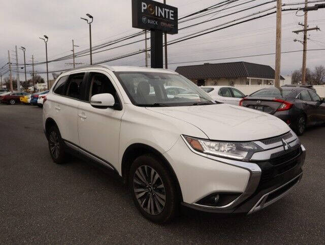 2020 Mitsubishi Outlander for sale at Pointe Buick Gmc in Carneys Point NJ