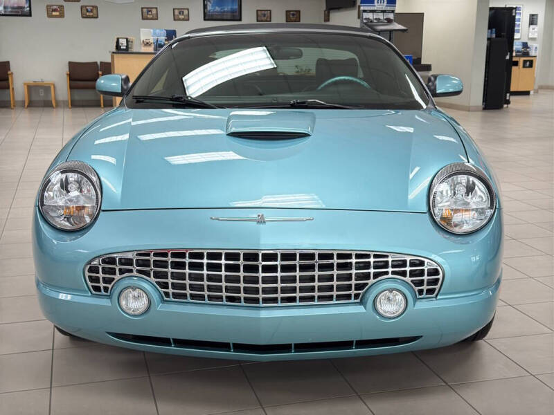 2002 Ford Thunderbird Deluxe