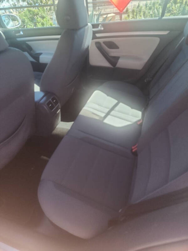 2009 Volkswagen Rabbit S PZEV