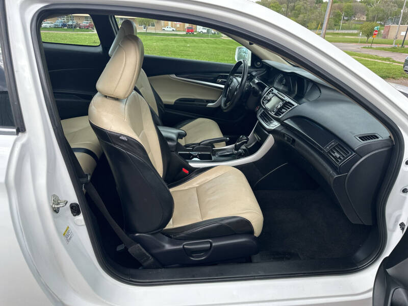 2015 Honda Accord EX-L w/Navi