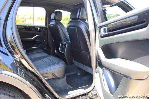 2019 Porsche Cayenne S