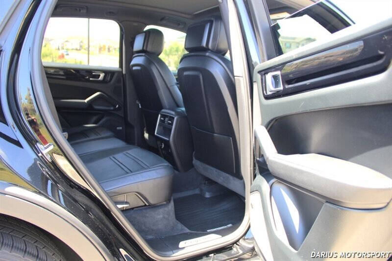 2019 Porsche Cayenne S