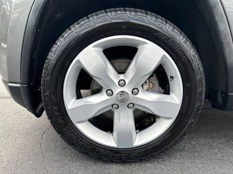 2013 Jeep Grand Cherokee Laredo