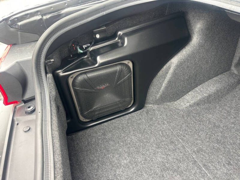 2009 Dodge Challenger SRT8