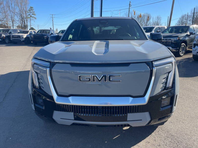 2024 GMC Sierra EV Denali Edition 1