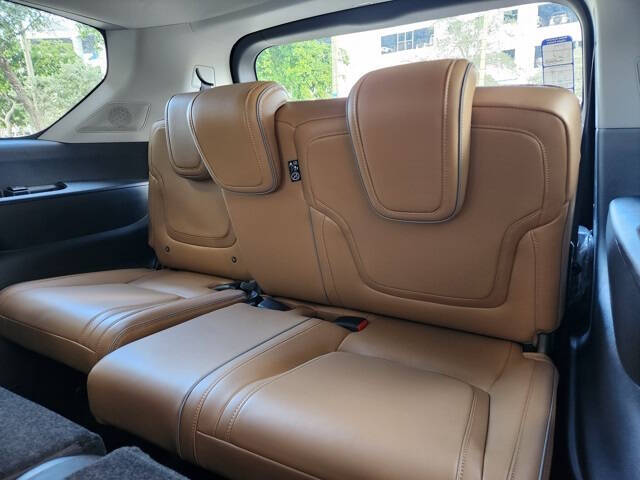 2026 Infiniti QX80 Luxe