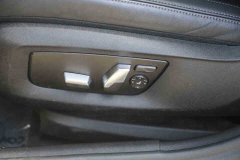 2023 BMW 5 Series 530i