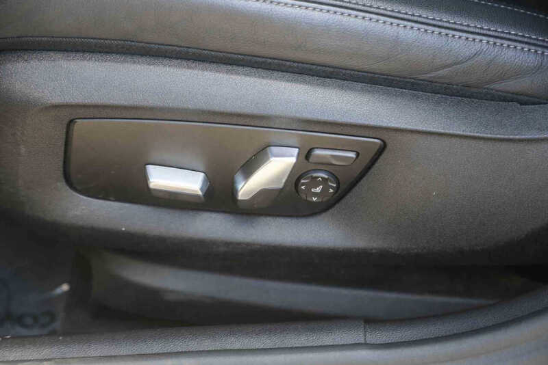 2023 BMW 5 Series 530i