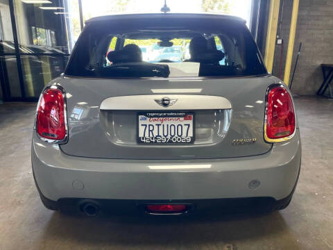 2015 MINI Hardtop 2 Door Cooper