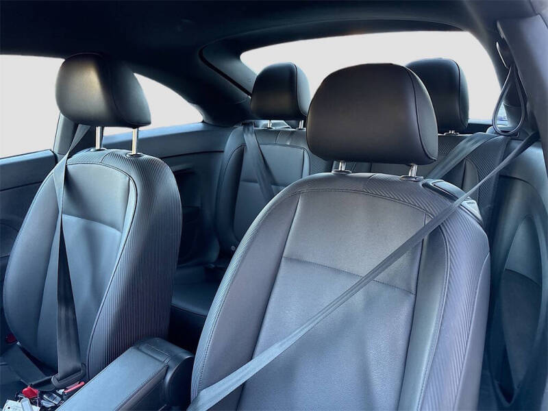 2018 Volkswagen Beetle 2.0T S