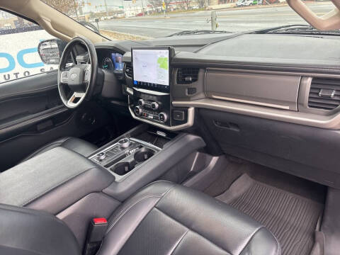 2024 Ford Expedition MAX XLT