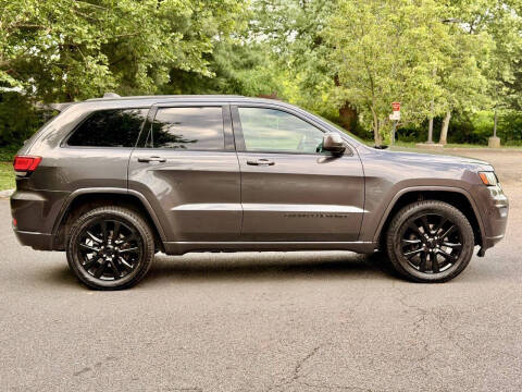 2017 Jeep Grand Cherokee Altitude