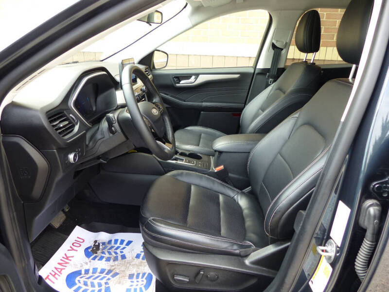 2022 Ford Escape SEL