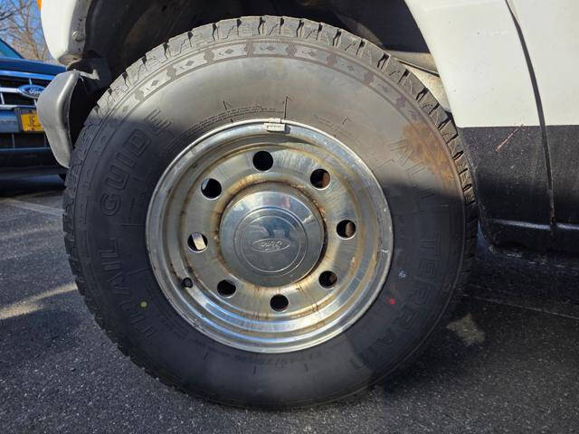 2005 Ford E-Series E-250