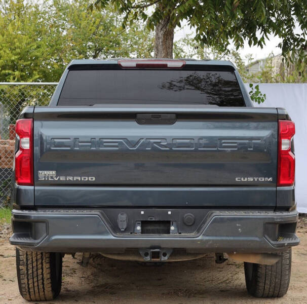 2020 Chevrolet Silverado 1500 Custom