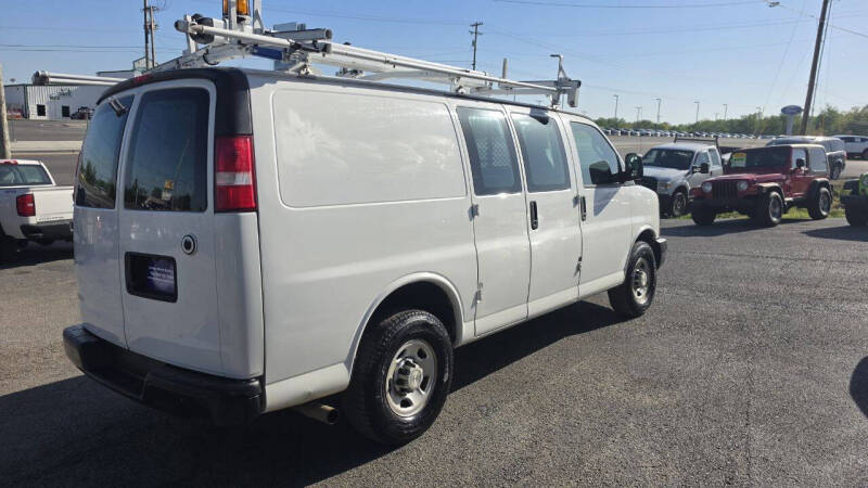 2016 Chevrolet Express 2500